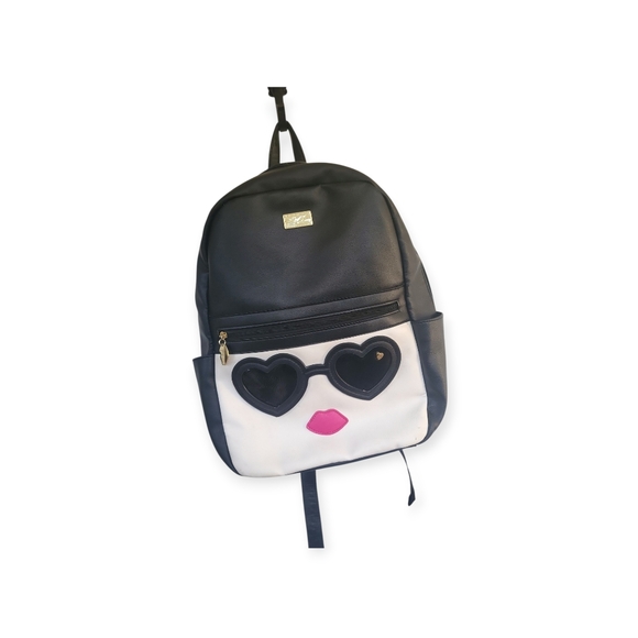 Betsey Johnson LBREGAN Heart Sunglass Large Backpack - Picture 10 of 10